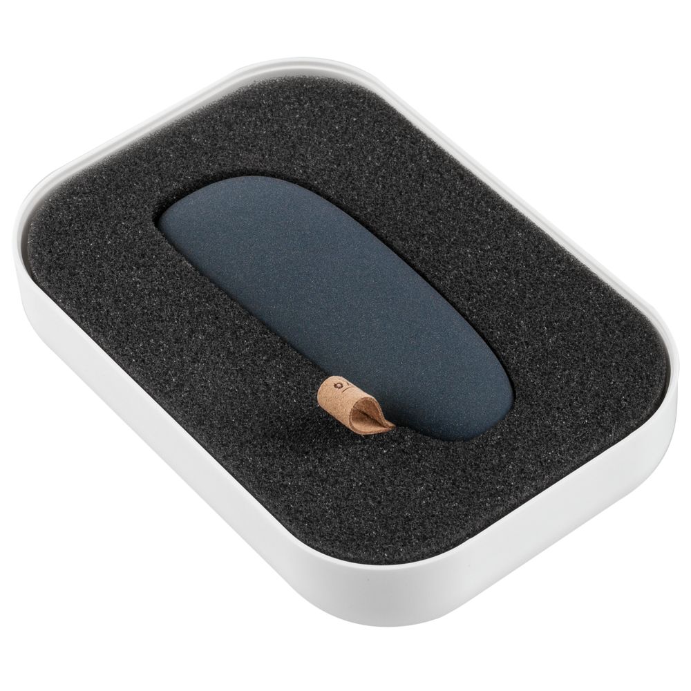 Универсальный внешний аккумулятор Pebble 2600 mAh, темно-серый