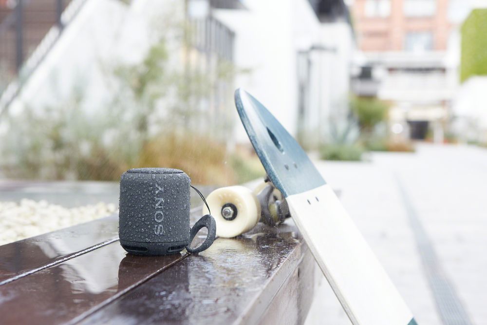 Беспроводная колонка Sony SRS-10, черная