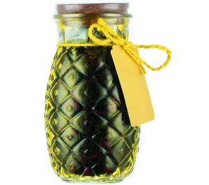 Чай «Сокочай» в желтой декоративной банке, черный с ананасом и брусникой