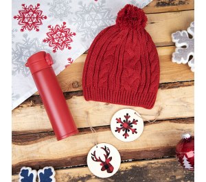 Подарочный набор WINTER TALE: шапка, термос, новогодние украшения, красный