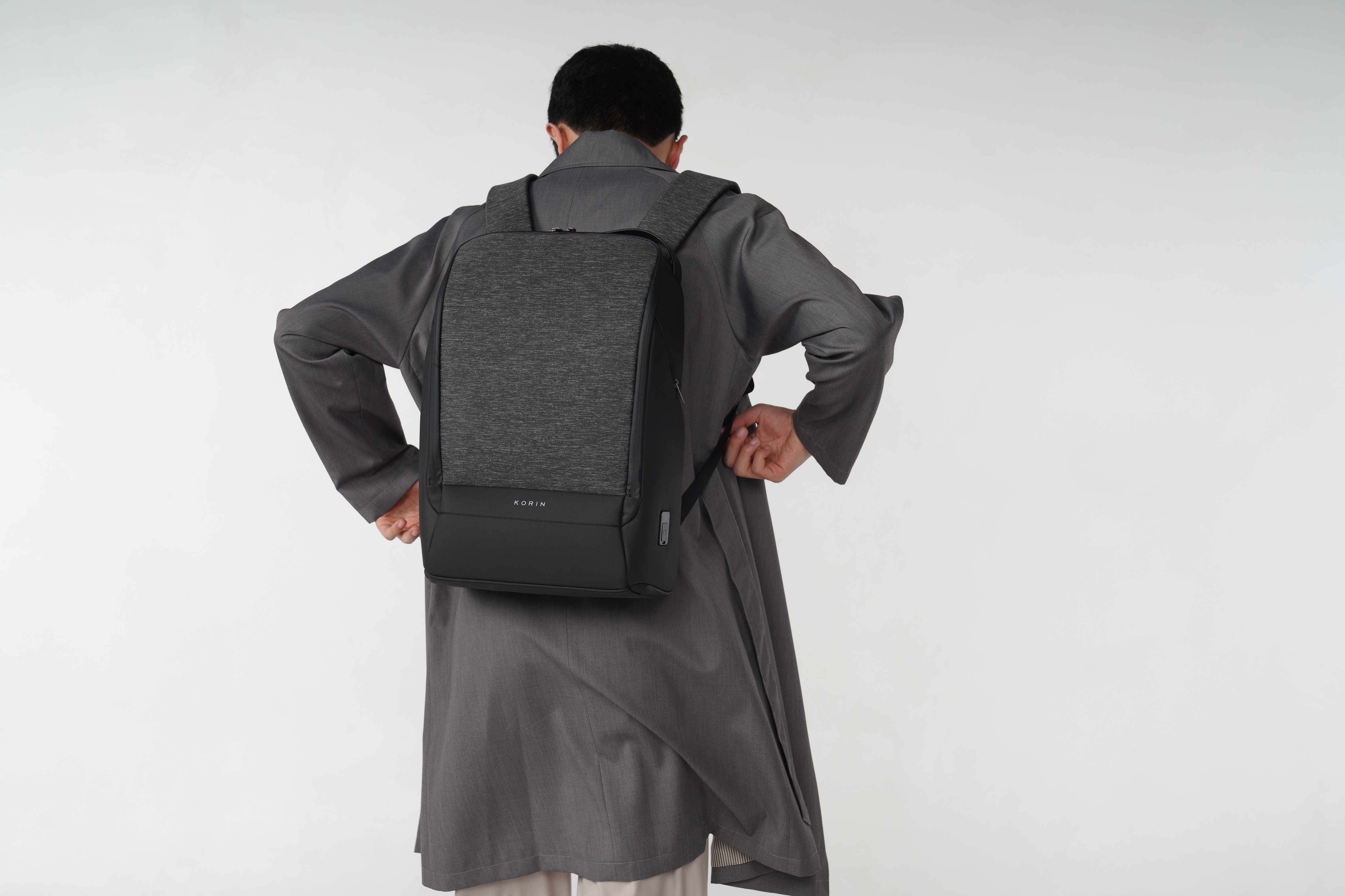 Рюкзак FlexPack Pro 47х34х18 см, черный