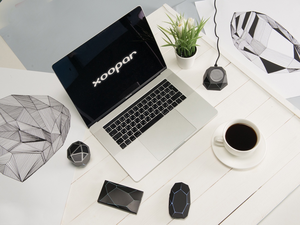 Док-станция с беспроводной зарядкой «Geo Dock». XOOPAR