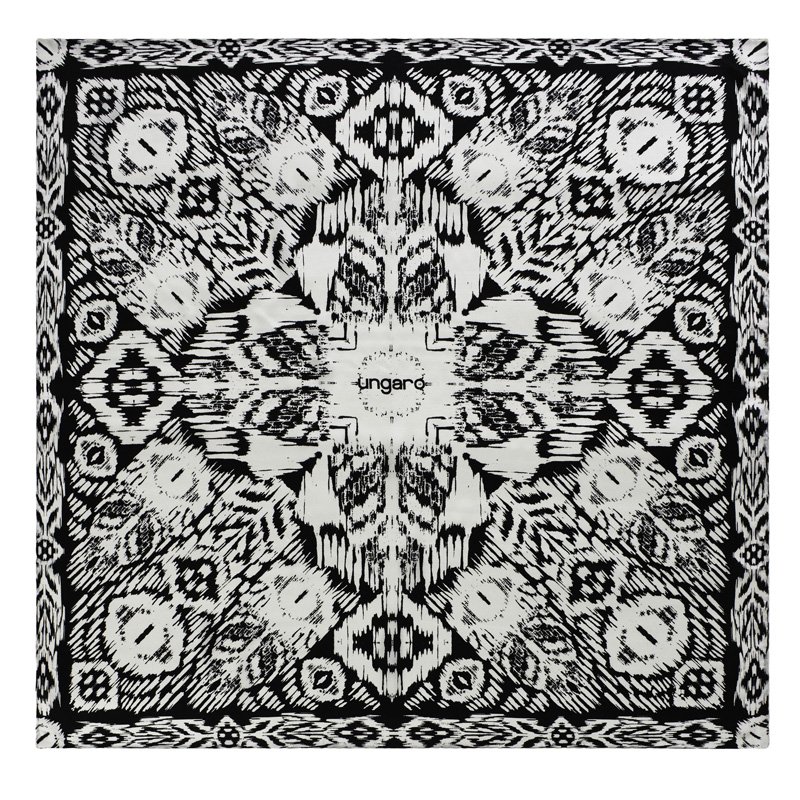 UNGARO Платок шейный Goccia